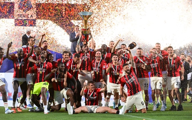 Favoloso Milan, Campione D'Italia - TheRoute.it